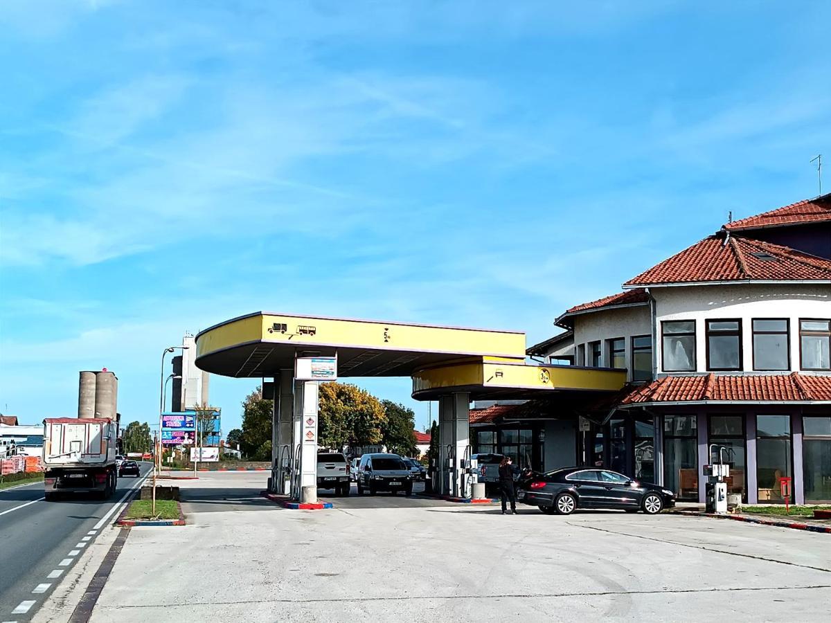 Motel Gas-Petrol Samac Bosanski Samac Exterior photo